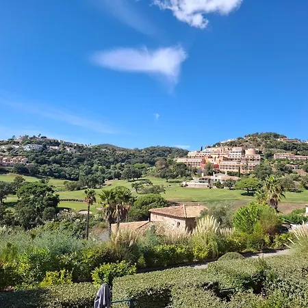 Petit Mas Classe 3 Etoiles, Vue Golf Et Proche 度假居 圣马克西姆